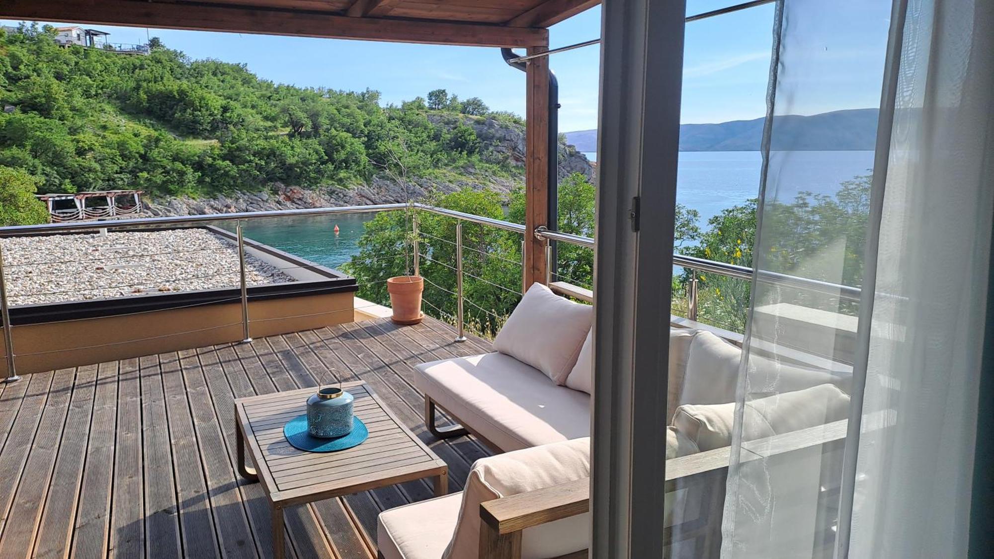 Hotel Boora Glamp Experience & Heated Infinity Pool Senj  Exterior foto