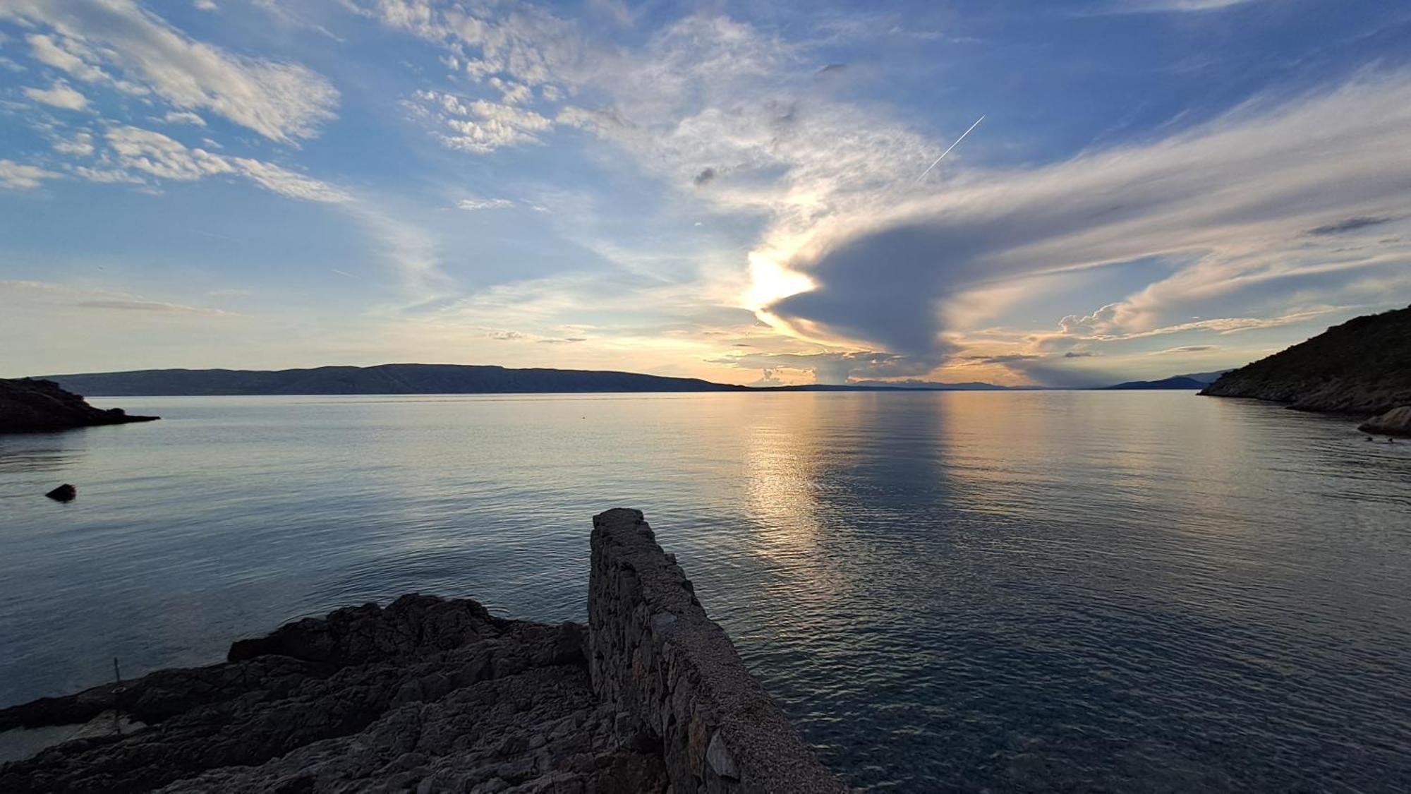 Hotel Boora Glamp Experience & Heated Infinity Pool Senj  Exterior foto