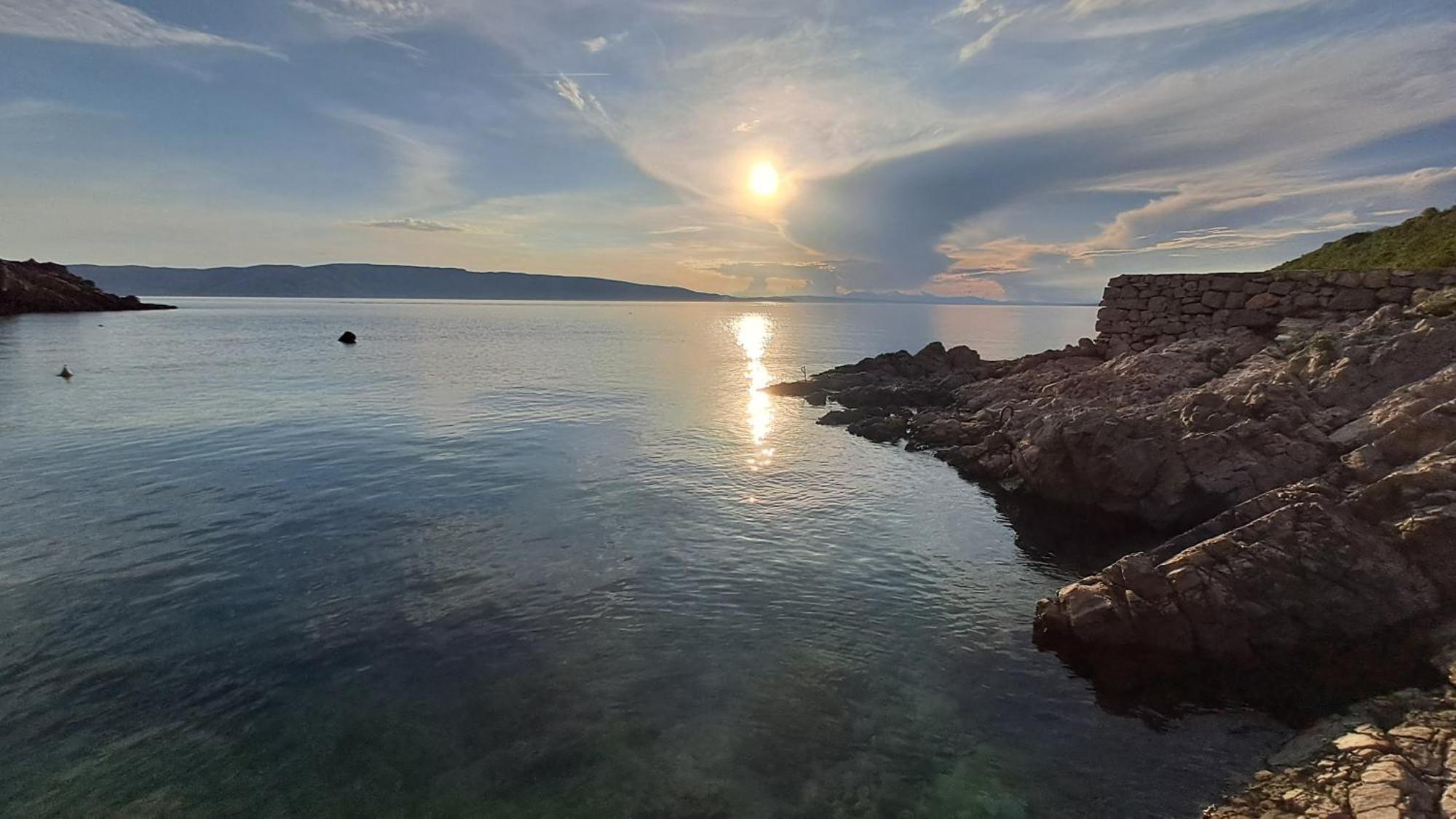 Hotel Boora Glamp Experience & Heated Infinity Pool Senj  Exterior foto