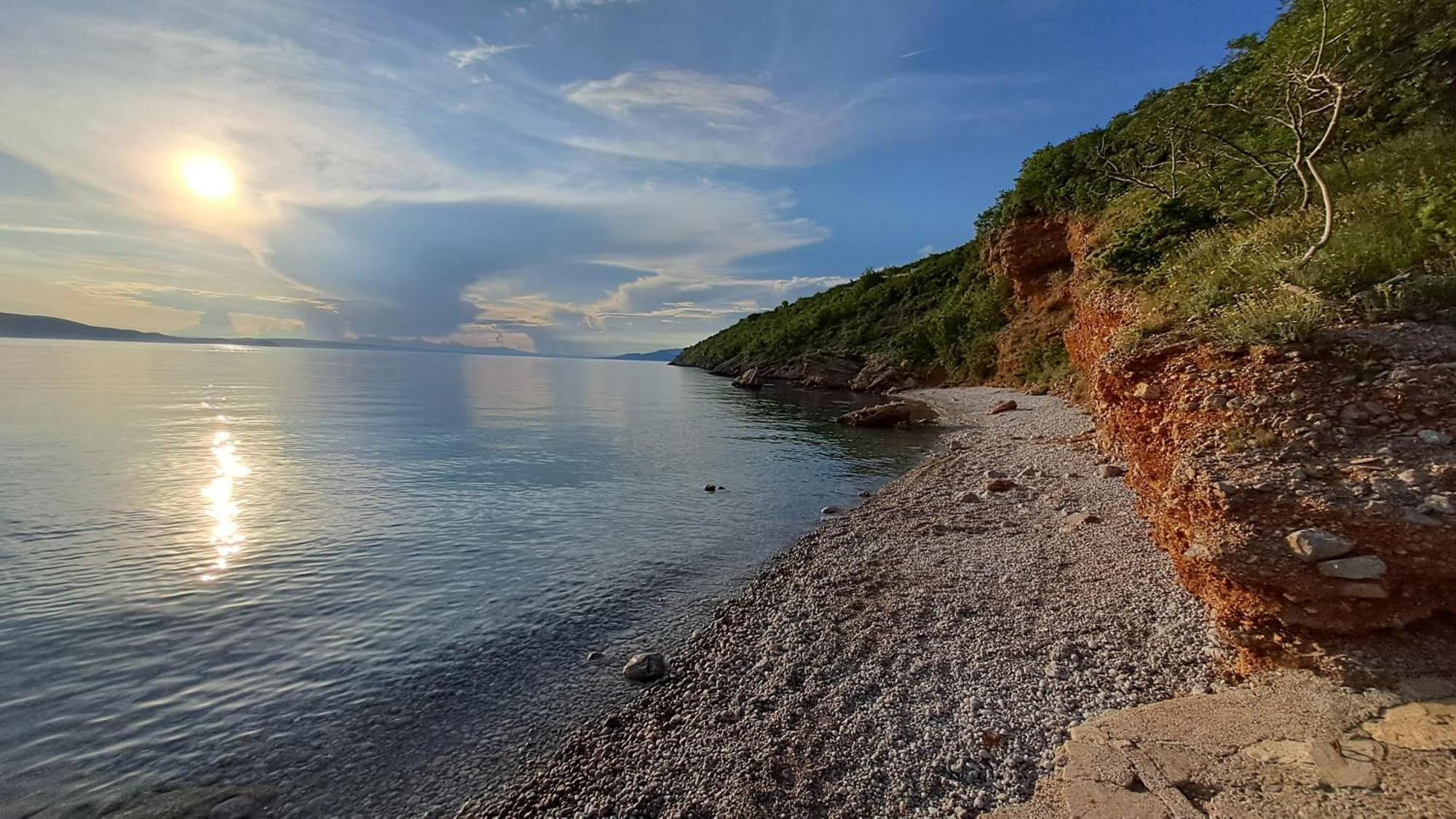 Hotel Boora Glamp Experience & Heated Infinity Pool Senj  Exterior foto
