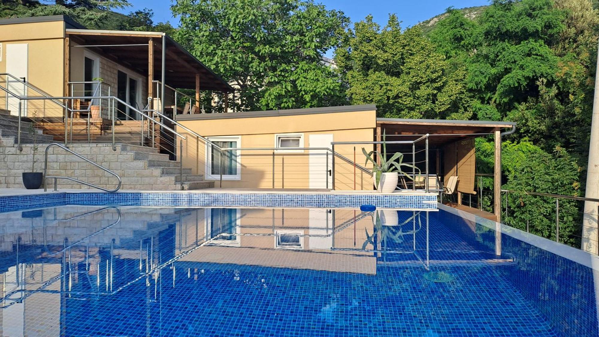 Hotel Boora Glamp Experience & Heated Infinity Pool Senj  Exterior foto