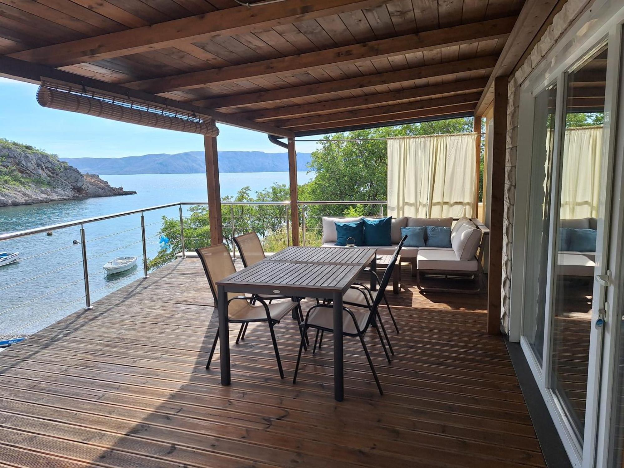 Hotel Boora Glamp Experience & Heated Infinity Pool Senj  Habitación foto